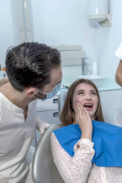 Best Holiday Emergency Dentist in Garden Ridge, TX